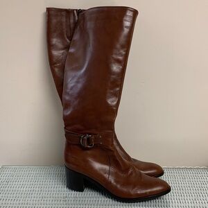 Sophisticated Leather Heeled Boots